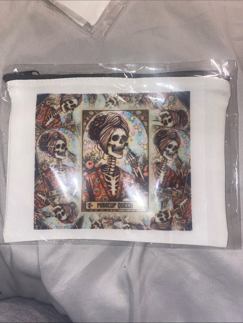 Skull 'Makeup Queen' Printed Canvas Cosmetic Pouch - White
